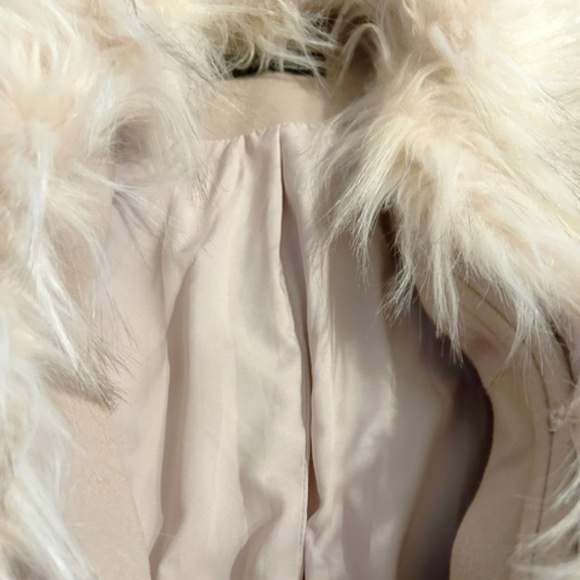 VICI Frederica Pocketed Faux Fur Collar Coat *NWOT* - Picture 6 of 14